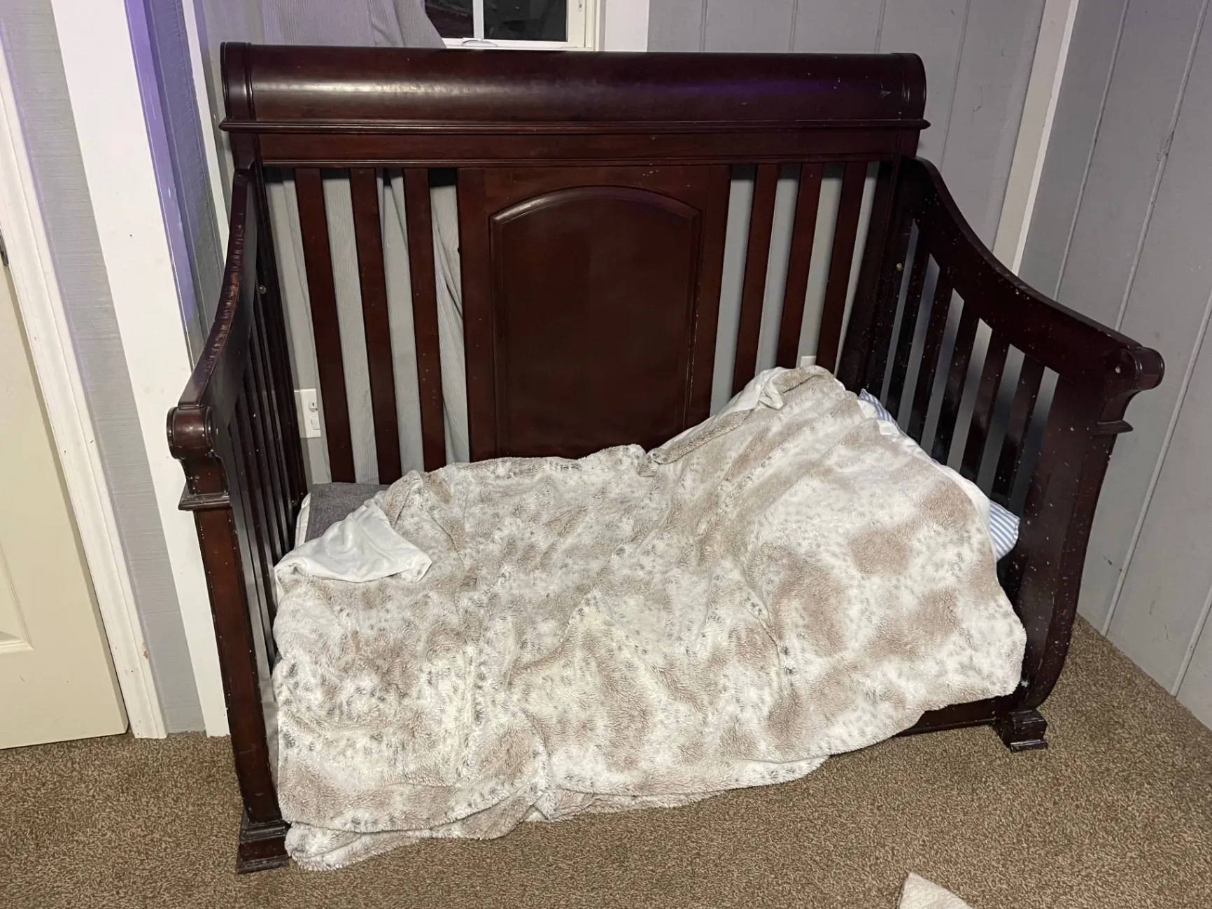 Cozy toddler bed