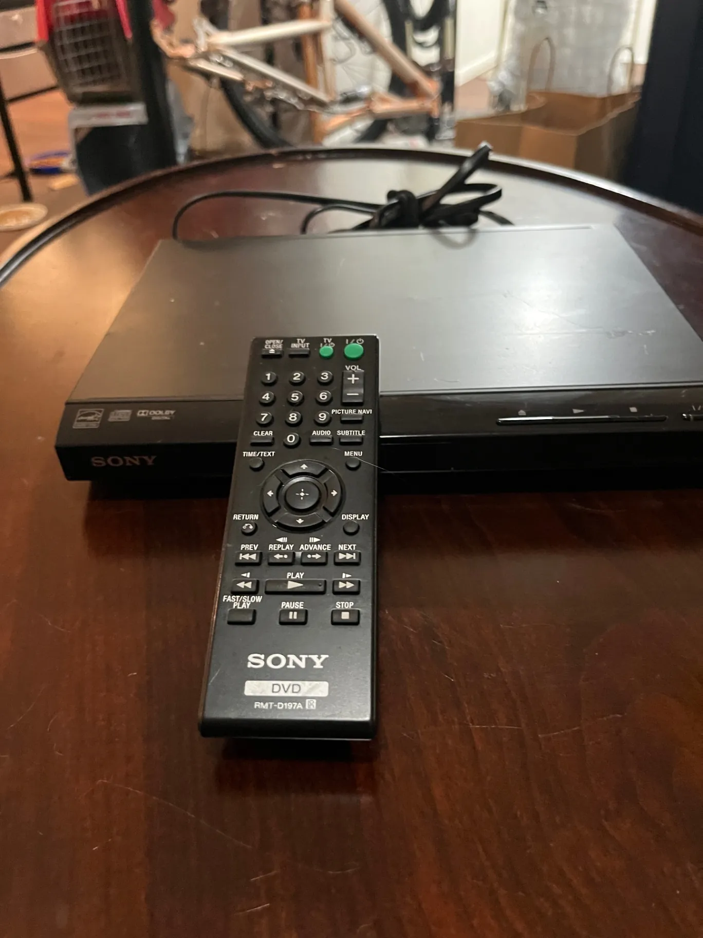 Sony dvd player w/remote