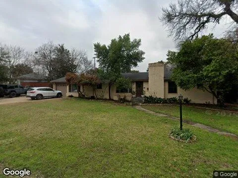 Cozy 3 bedroom 2 bath