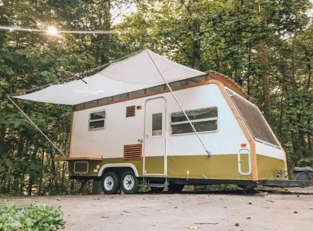 Camper
