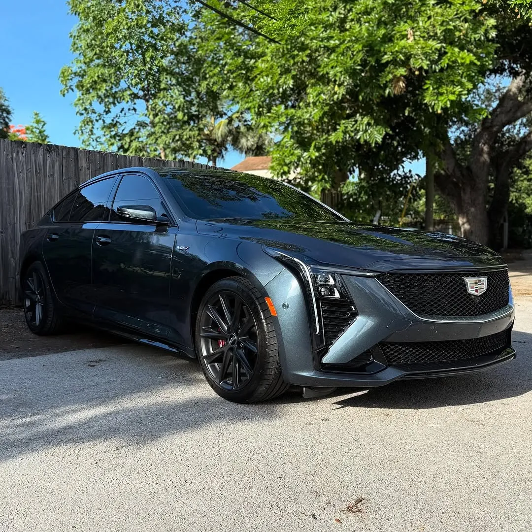 2025 Cadillac CT5V 