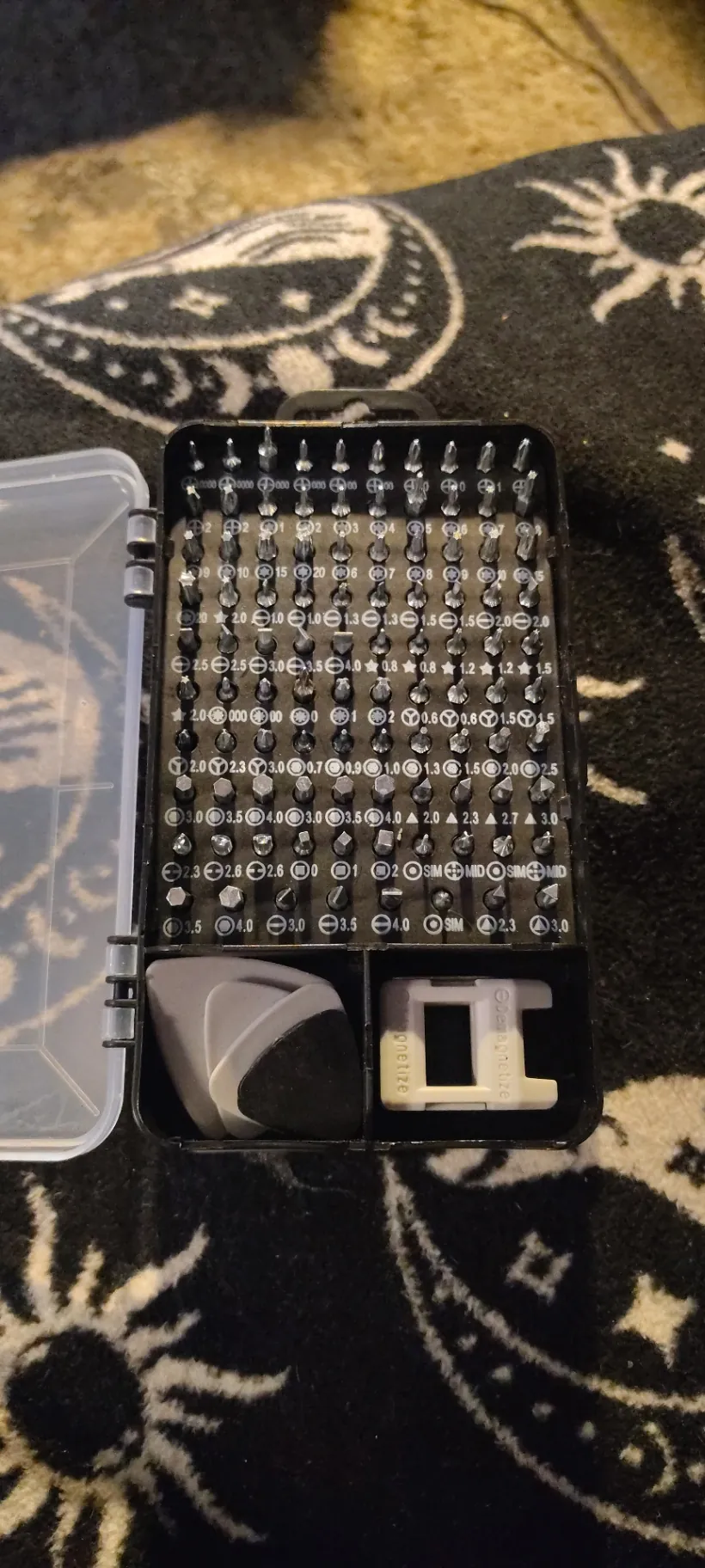Electronics repair kit 