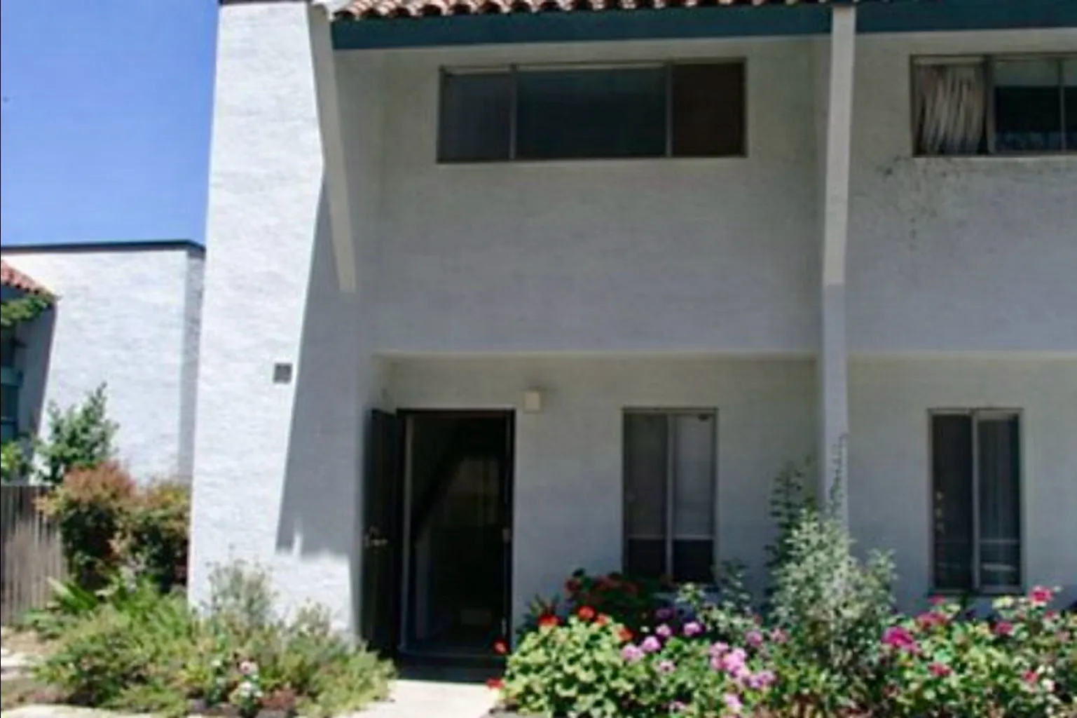 Charming 2BR Townhome in Livermore
